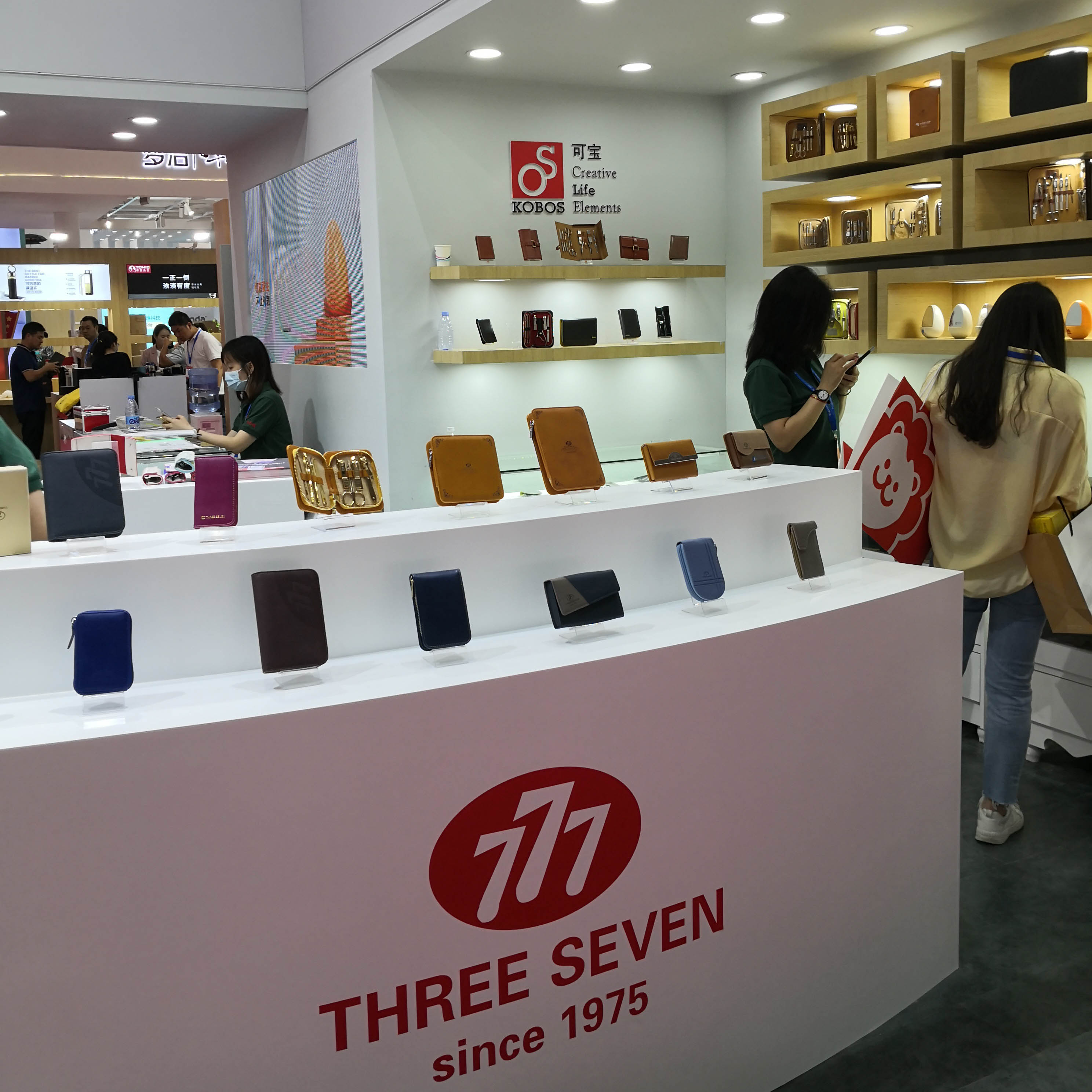 THREE SEVEN 777